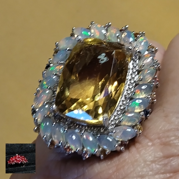 BEAUTY, FIRE & BRILLIANCE. FIRE OPAL SURROUNDS BRAZILIAN CITRINE. STERLING SZ 6. - Picture 12 of 12